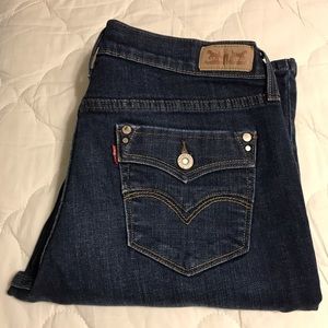 Ladies Levi’s Jeans size 8